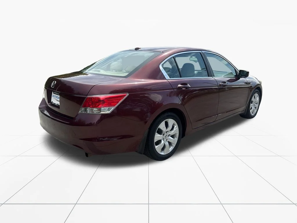 Used 2009 Crystal Black Pearl Honda EX-L image 8