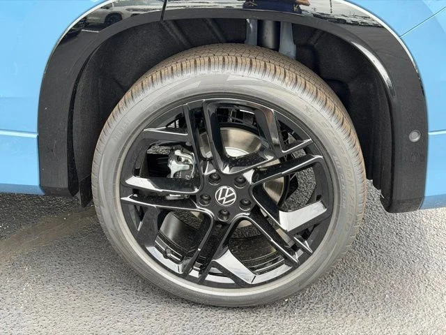 New 2026 Blue Volkswagen 2.0T SE R-Line Black image 6