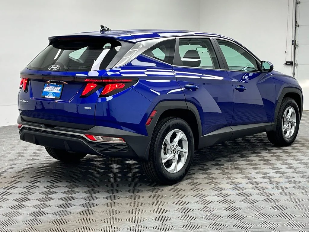 Used 2023 Blue Hyundai SE image 8