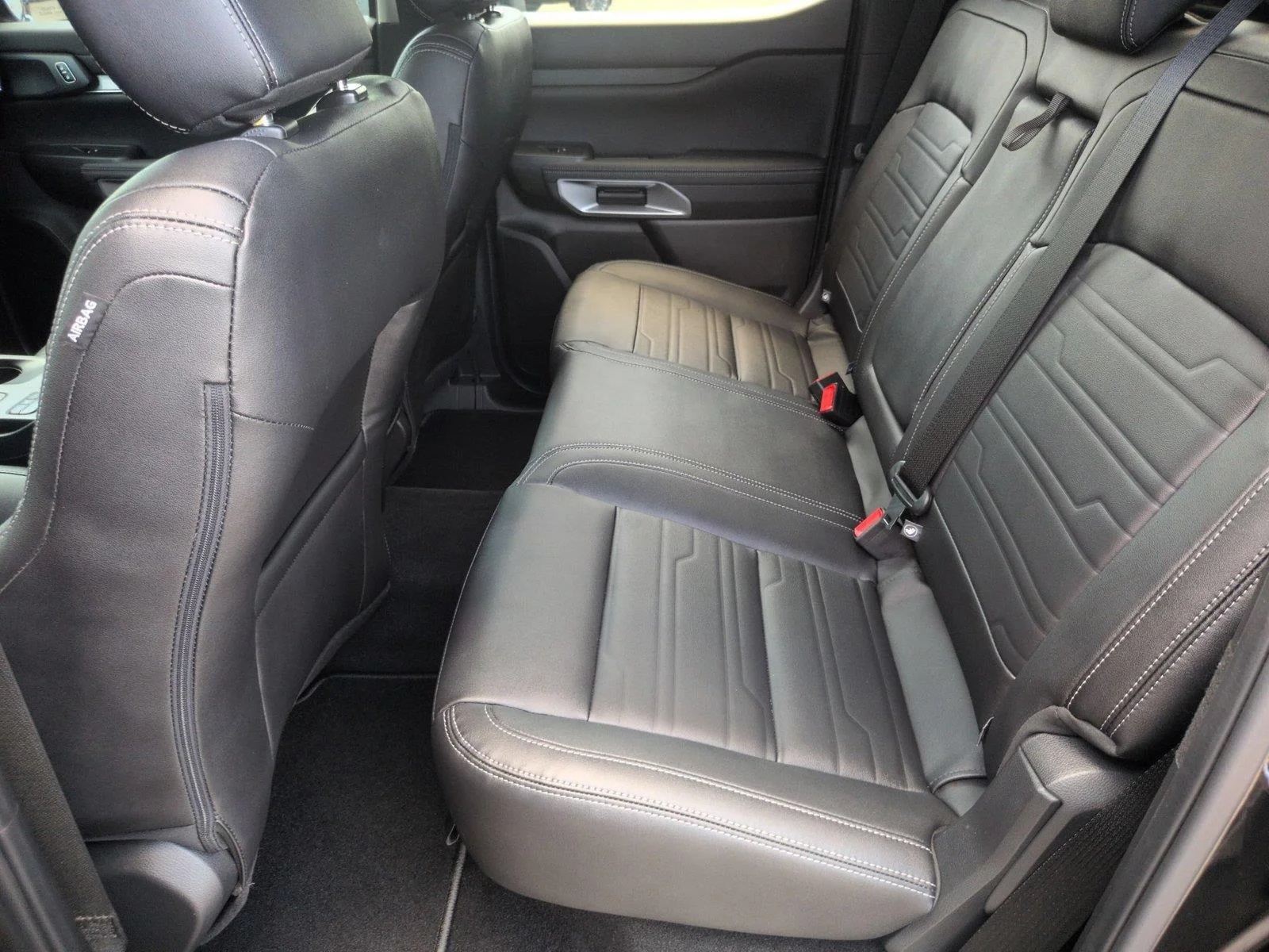 Used 2025 Shadow Black Ford LARIAT image 32