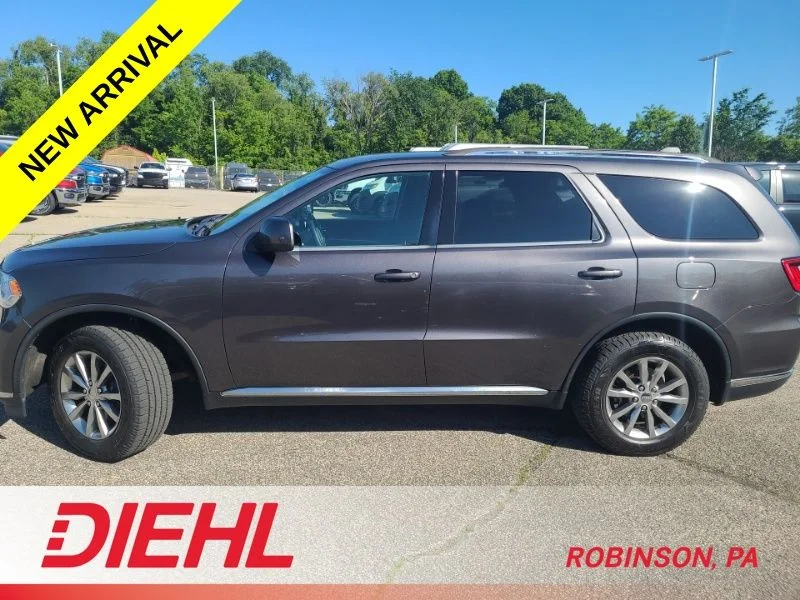 Used 2017 Gray Dodge SXT image 9