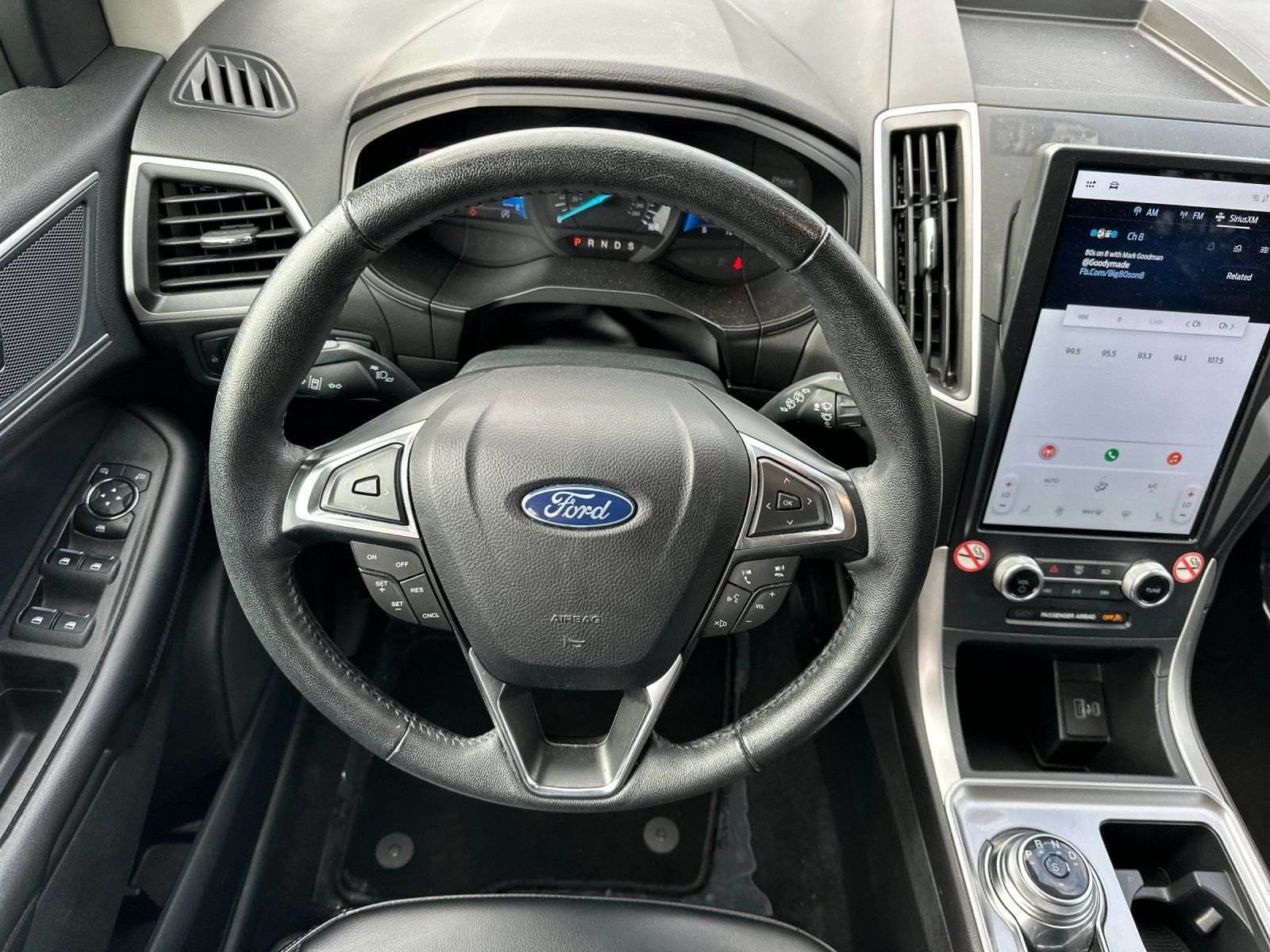 Used 2024 Gray Ford SEL image 13
