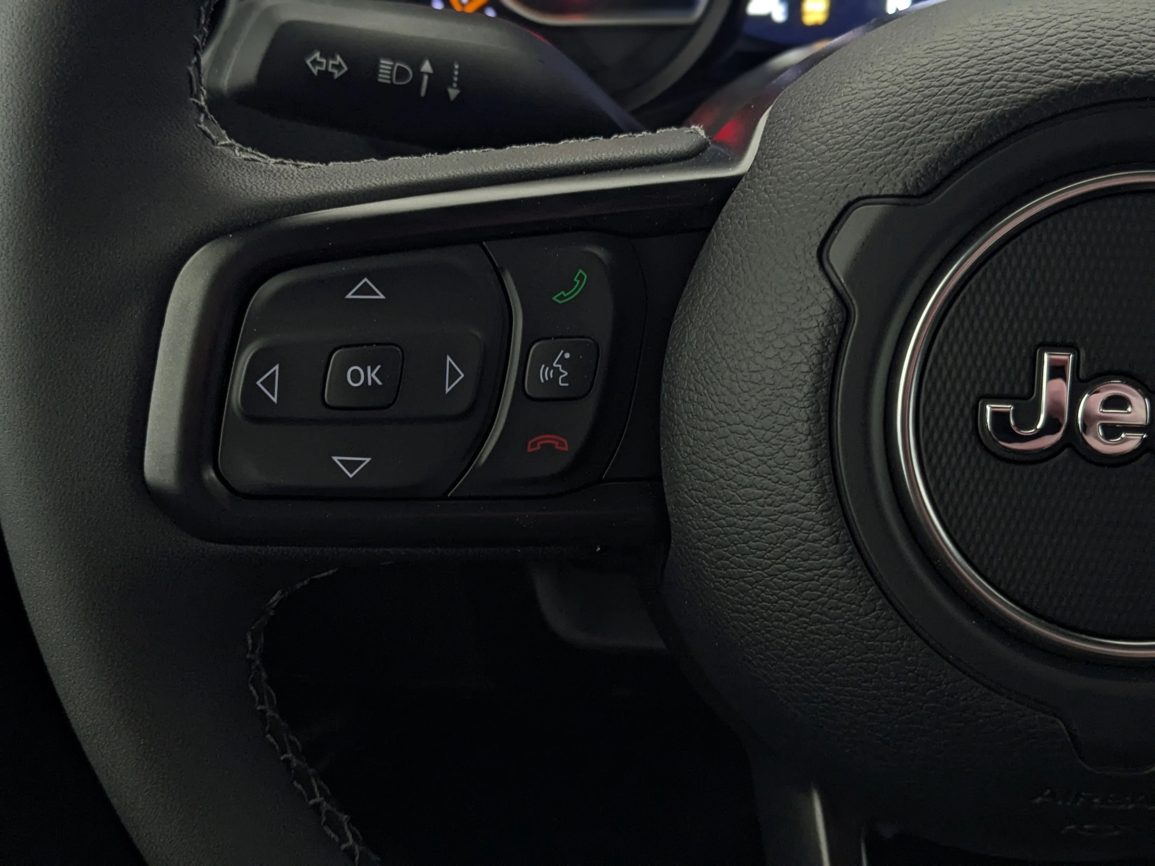 New 2026 Black Jeep Rubicon - - Nappa Leather - Convenience Grp - Safety Grp - 3?Piece Hardtop & More image 16