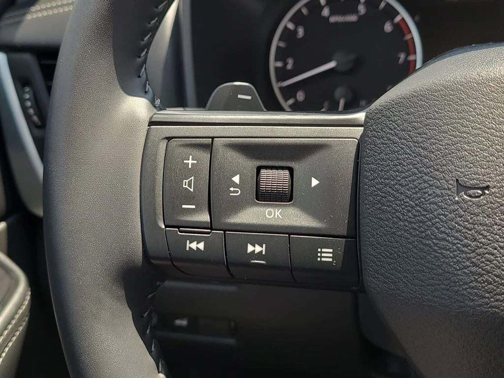 Used 2026 Gray Nissan SV image 29