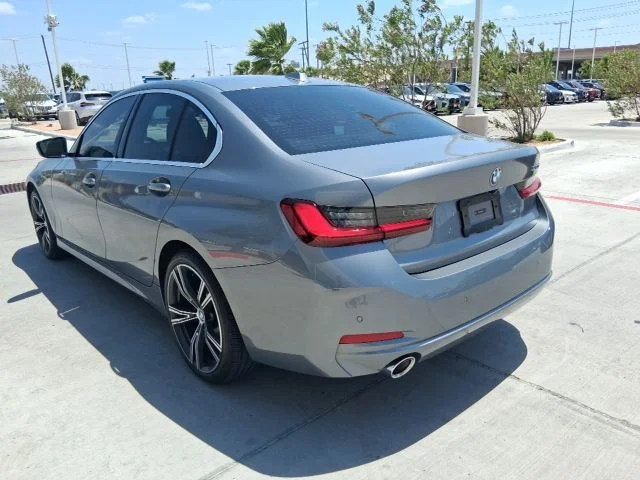 Used 2024 Gray BMW 330i image 4