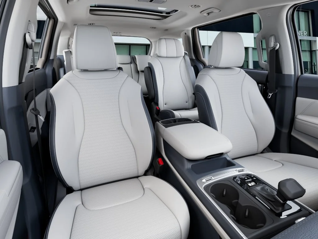New 2026 Ivory Silver Kia SX Prestige image 15