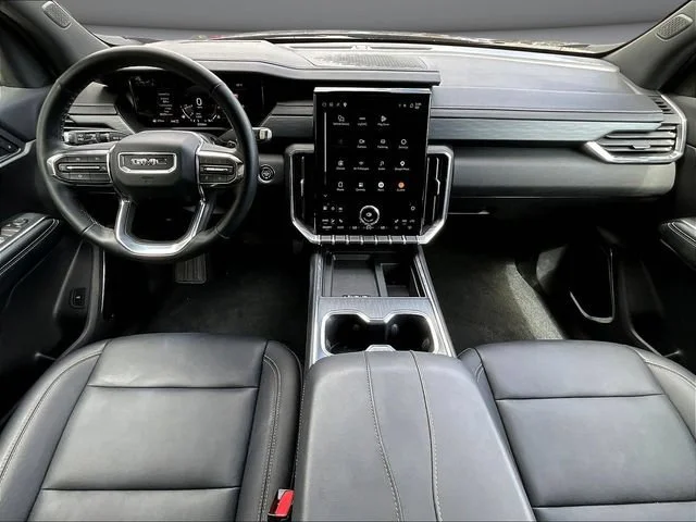 Certified Used 2026 Crystal Metallic GMC Elevation image 9