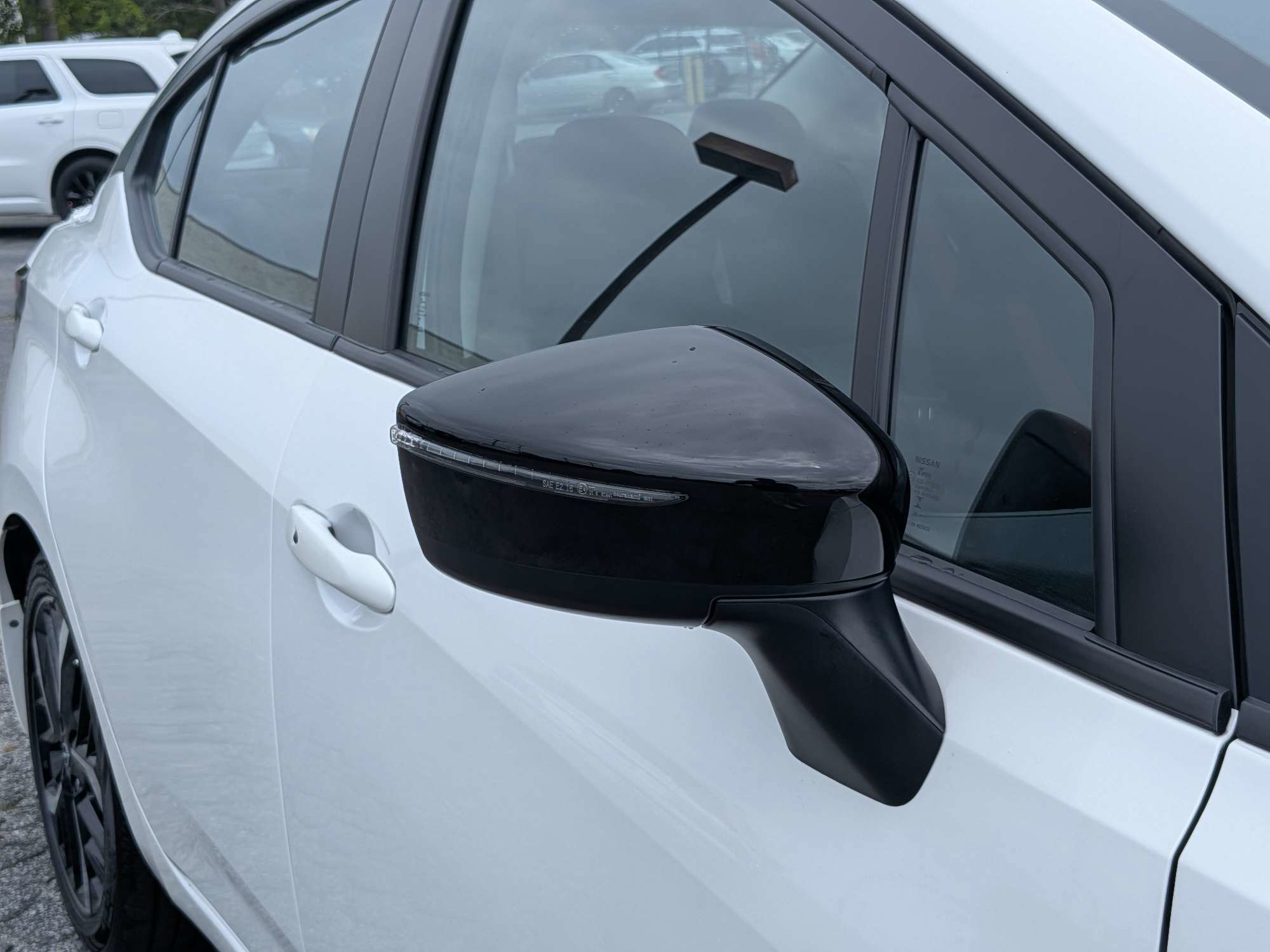 Certified Used 2025 White Nissan 1.6 SR image 10