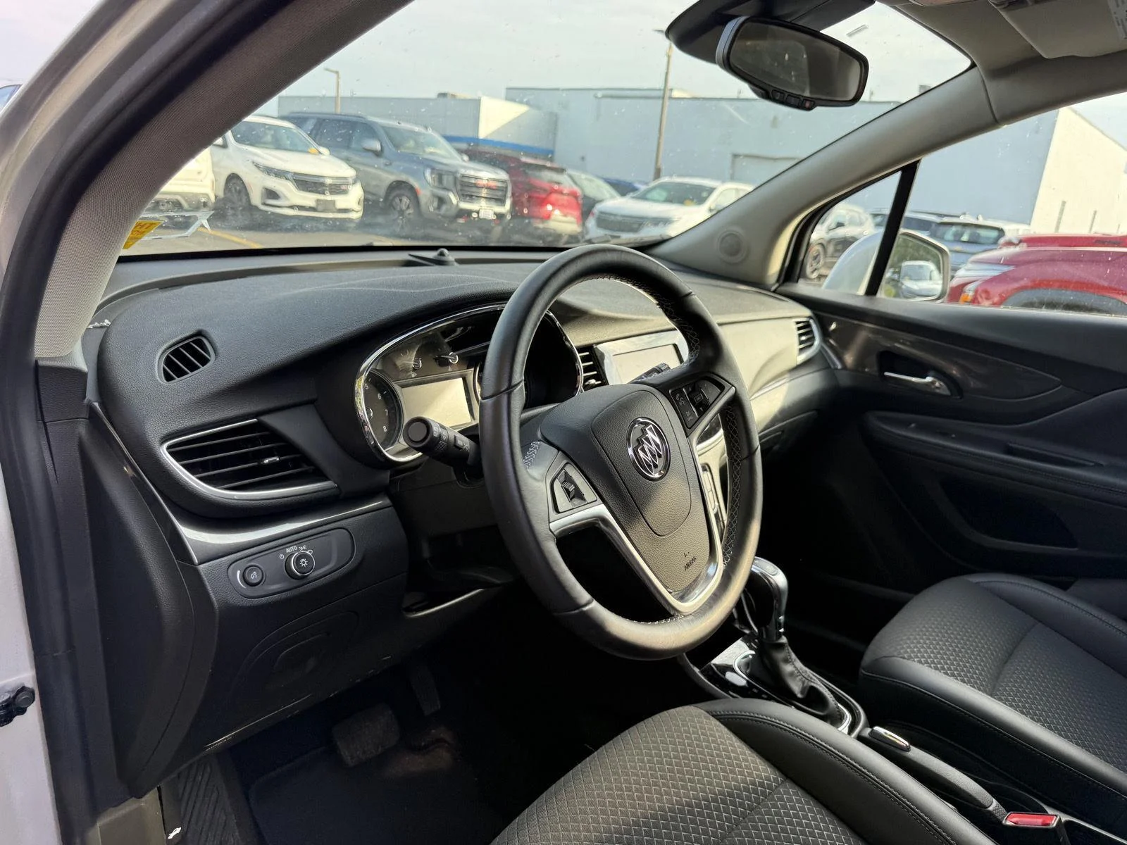Used 2022 Quicksilver Metallic Buick Preferred image 5