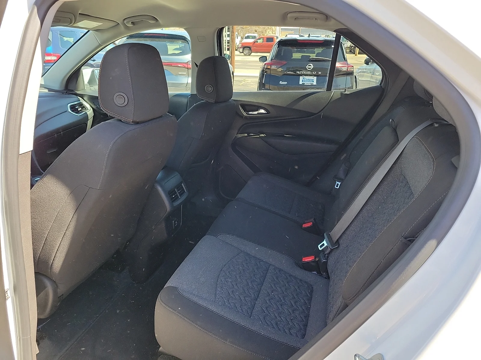 2024 Chevrolet Equinox LT - Photo 16