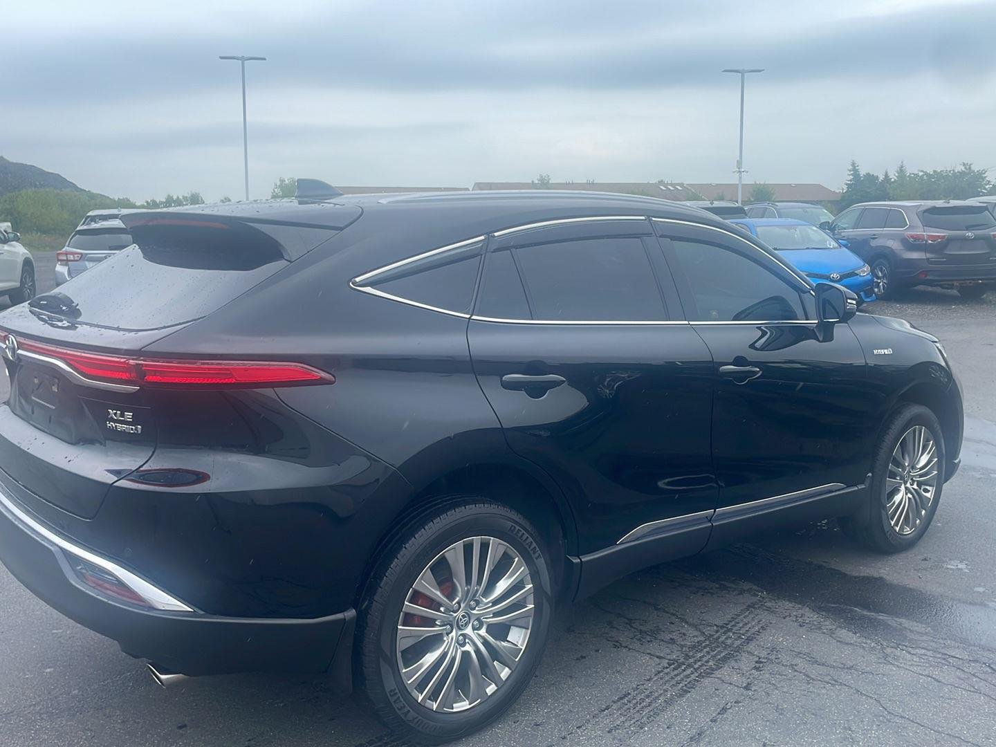 Used 2021 Black Toyota XLE image 13