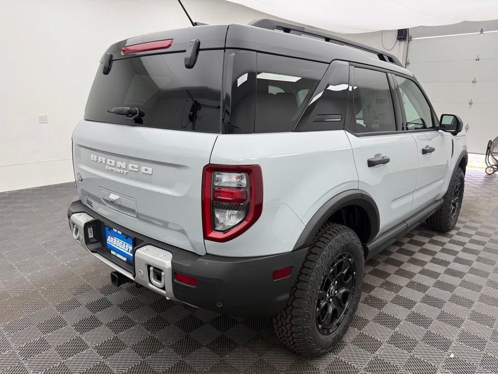 New 2026 White Ford Outer Banks image 8