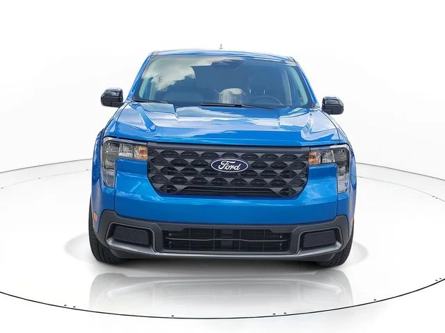 New 2026 Blue Ford XLT image 2