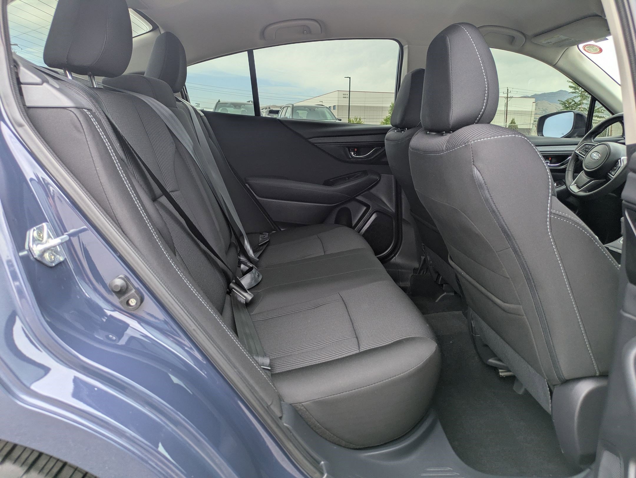 Used 2025 Cosmic Blue Pearl Subaru Premium image 29