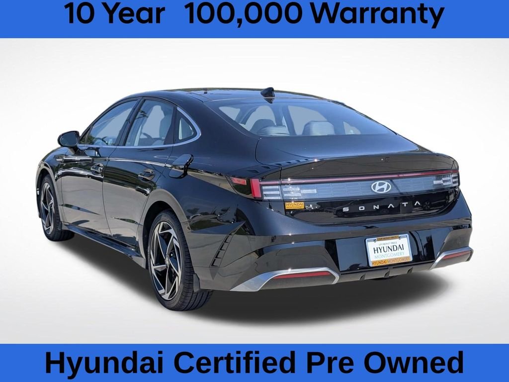Certified Used 2025 Black Hyundai SEL Convenience image 13