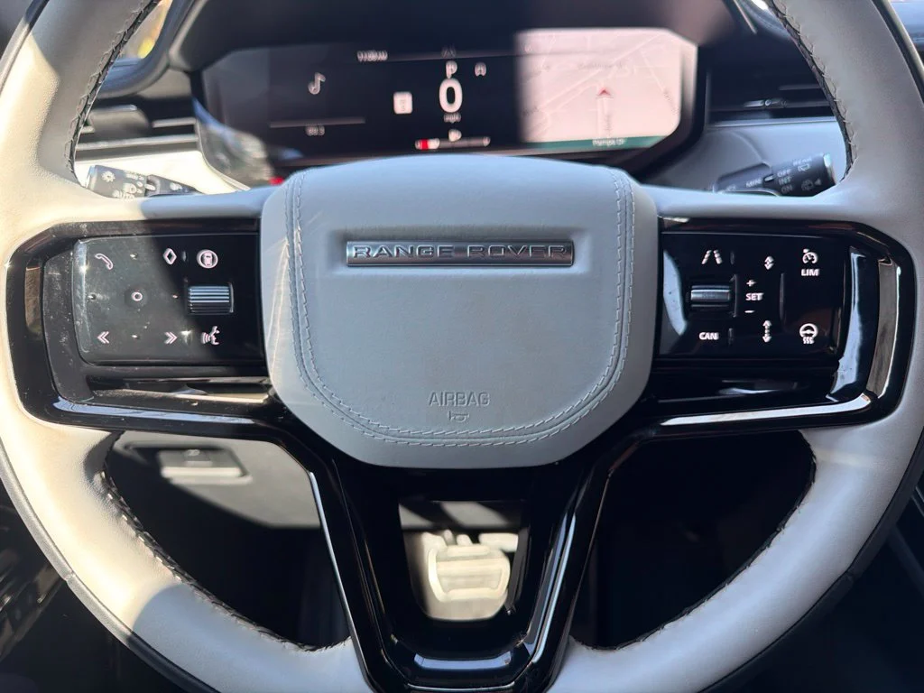 New 2024 Gray Land Rover Dynamic SE image 13