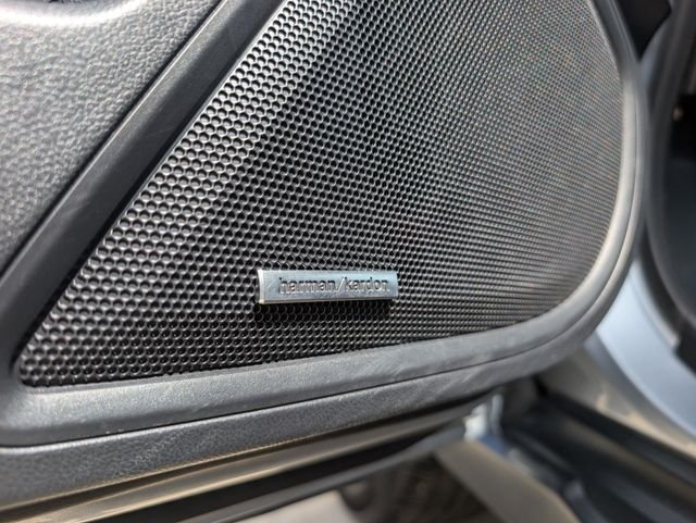 Used 2020 Silver Subaru Limited image 23