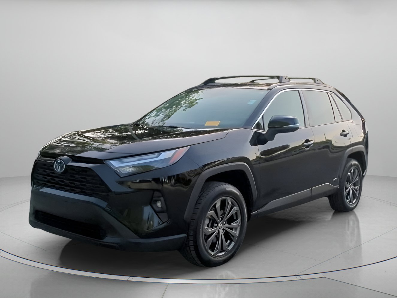 Used 2023 Midnight Black Metallic Toyota Hybrid XLE Premium image 10