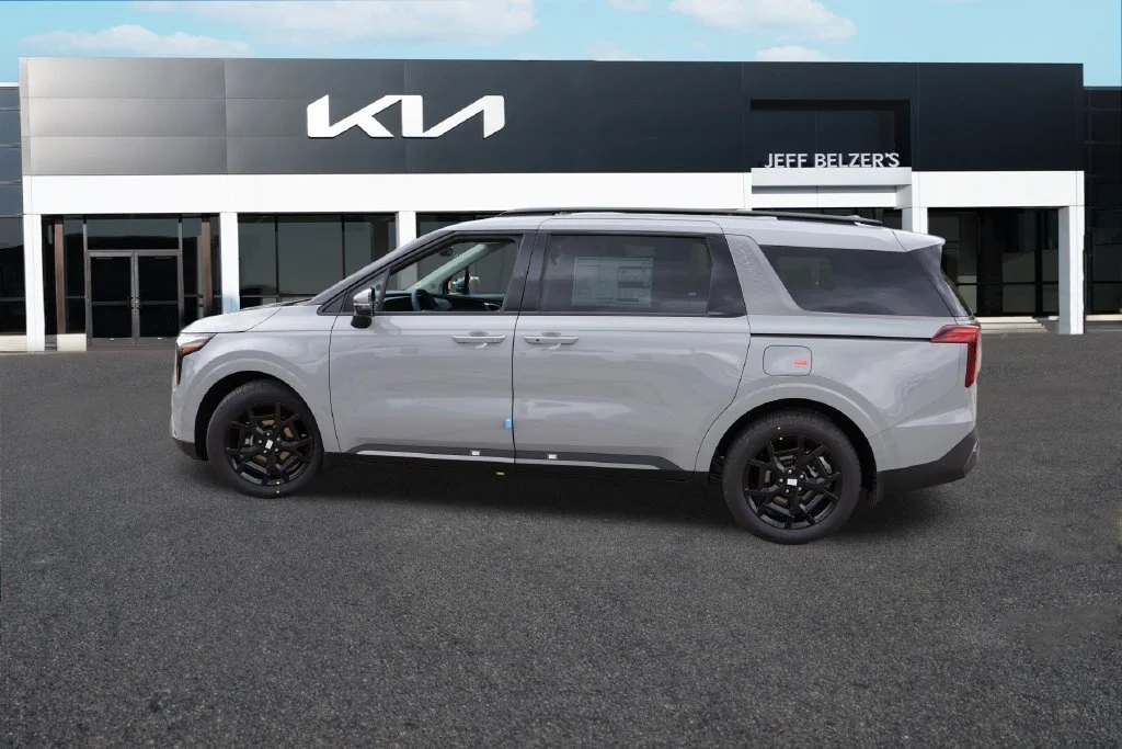 New 2027 Ceramic Silver Kia SX image 6