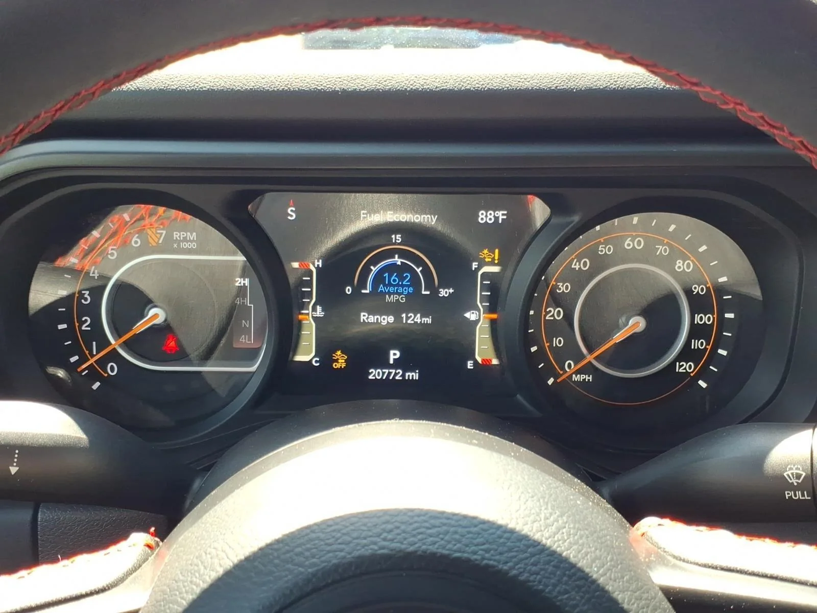 Used 2024 Hydro Blue Pearlcoat Jeep Rubicon image 25