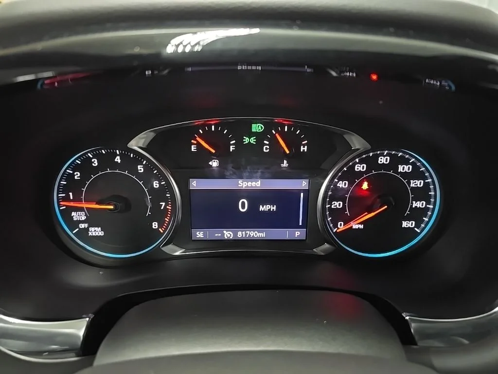 Used 2023 Green Chevrolet LT image 21
