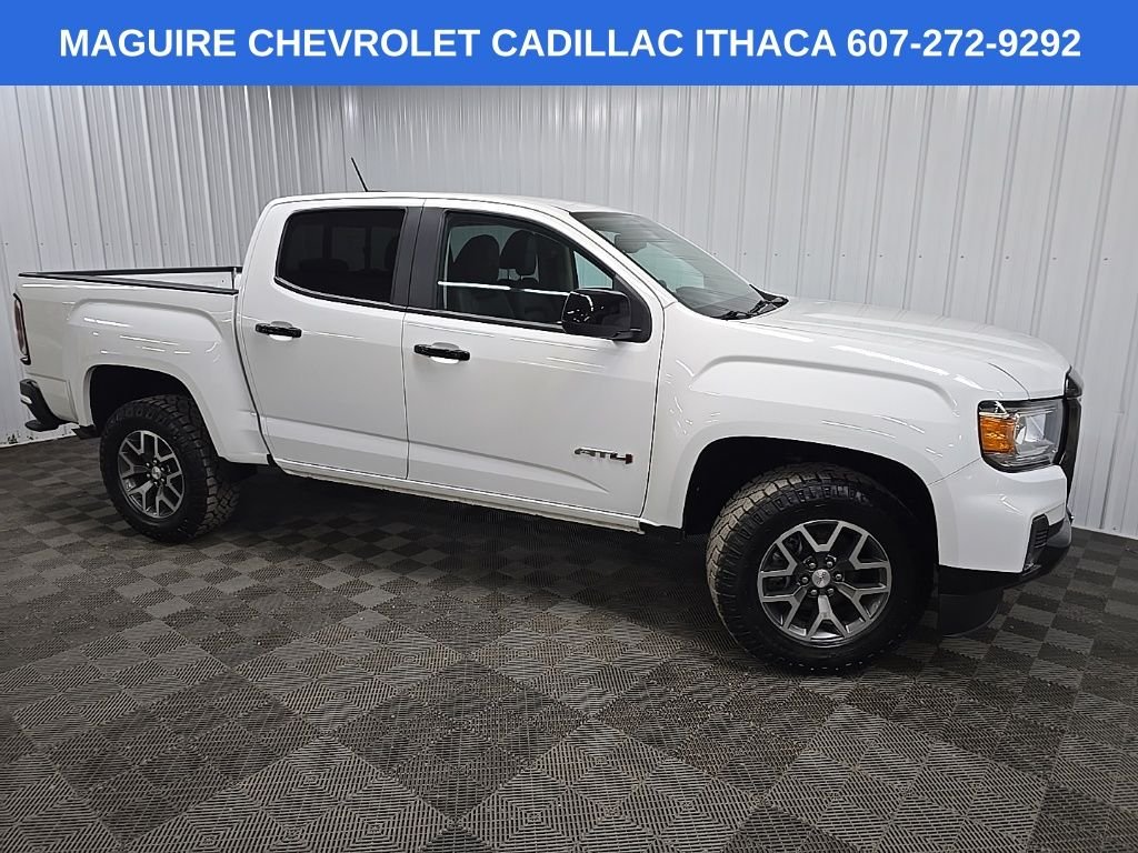 Used 2022 White GMC AT4 w/Leather image 1