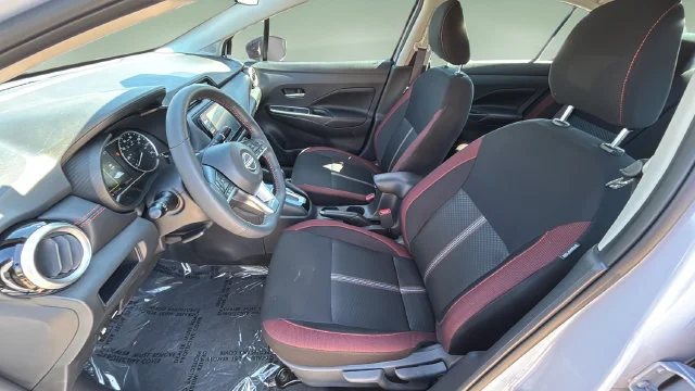 Used 2025 Kch/gray Sky P Nissan SR image 18