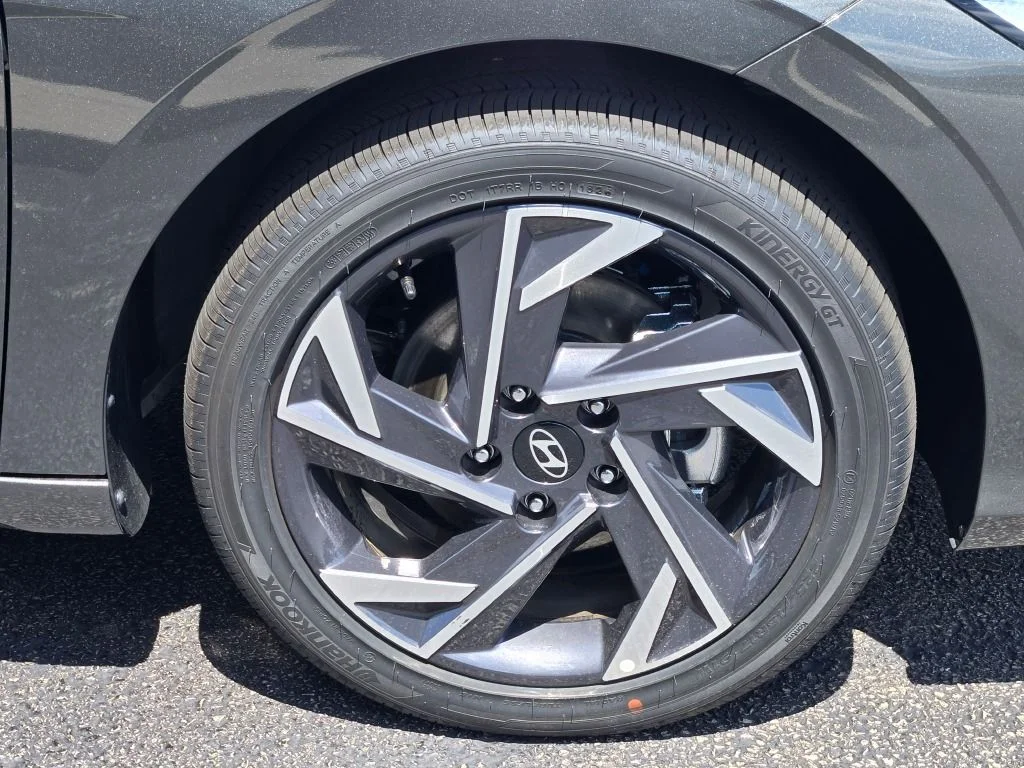 New 2026 Gray Hyundai Limited image 4
