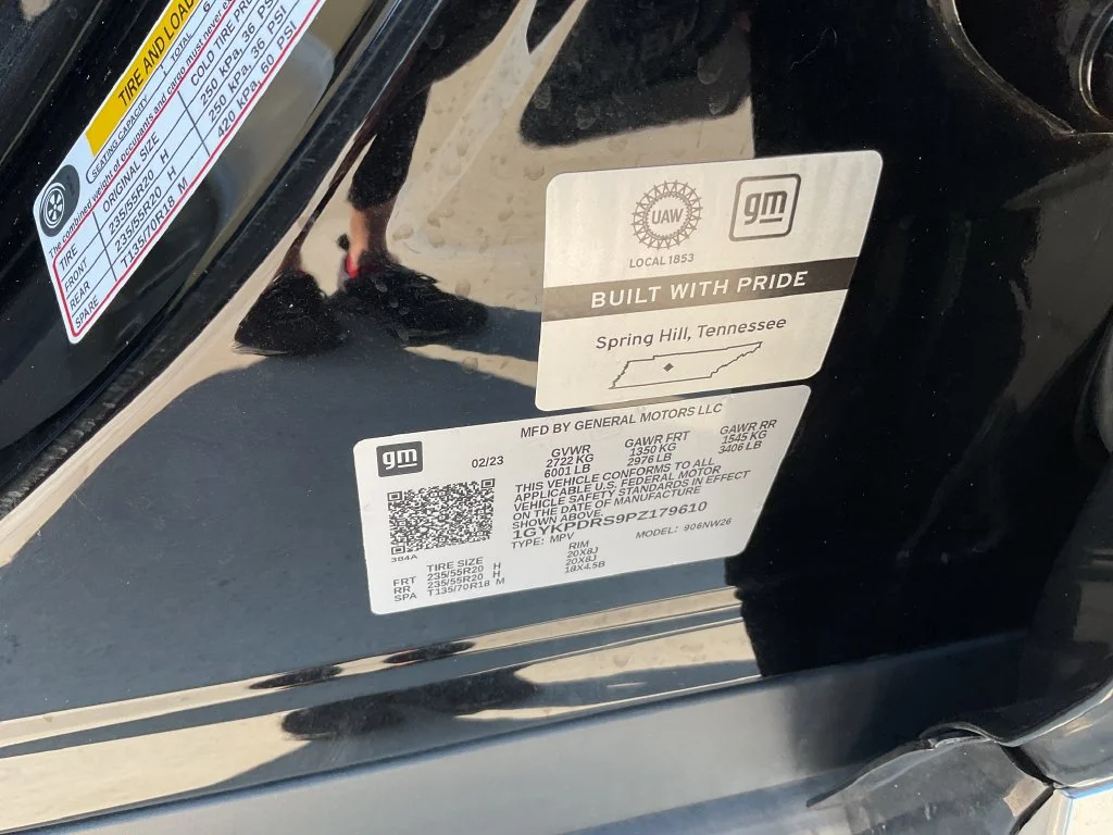 Used 2023 Black Cadillac Premium Luxury image 37