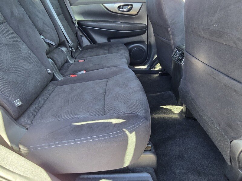 Used 2016 White Nissan S image 15