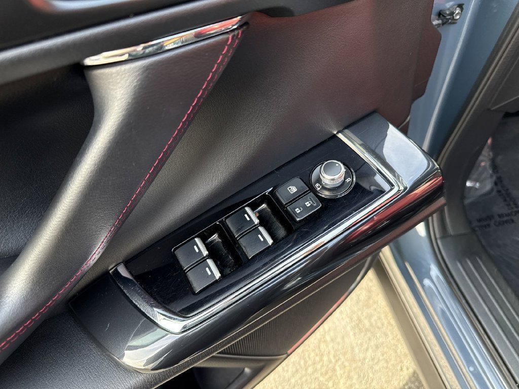 Used 2021 Gray Mazda Carbon Edition image 18