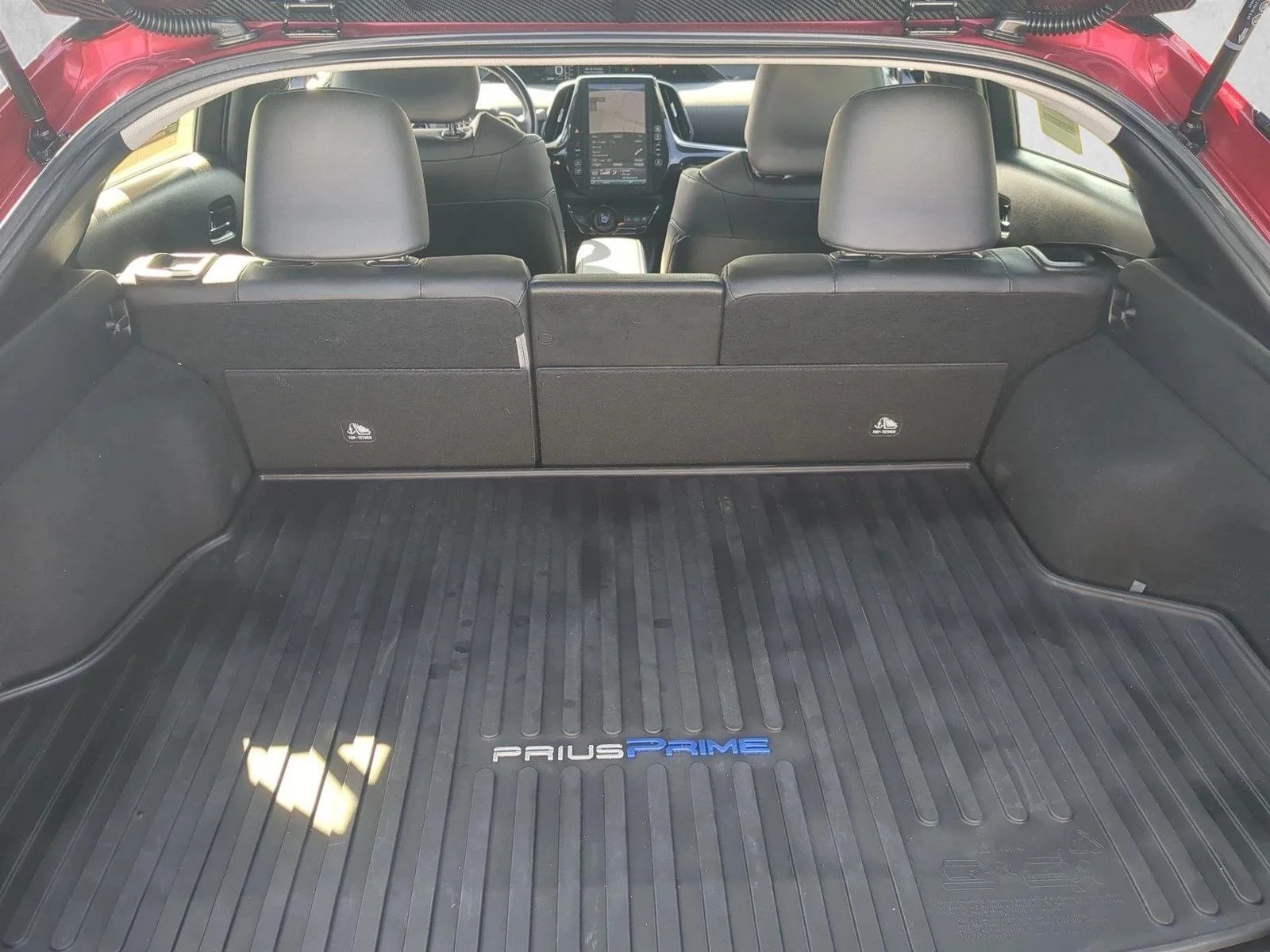 Used 2019 Hypersonic Red Toyota Premium image 6
