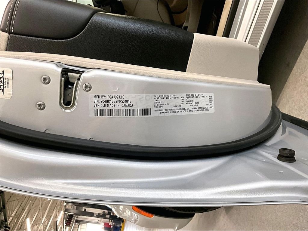 Used 2023 Silver Chrysler Touring L image 34