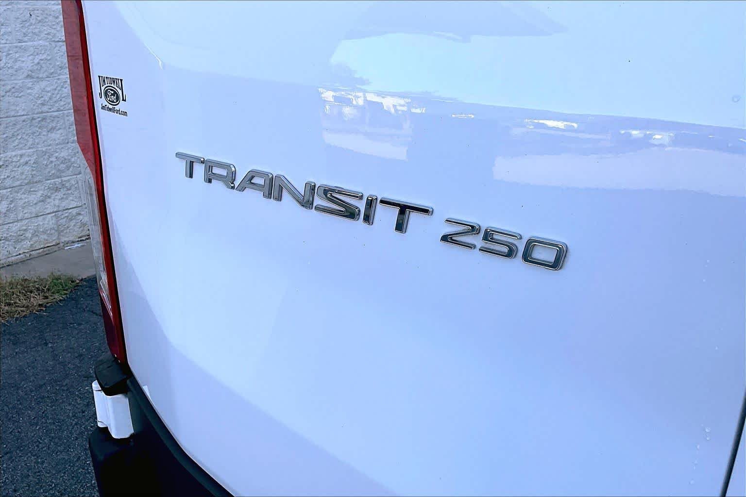 Used 2023 Oxford White Ford  image 10