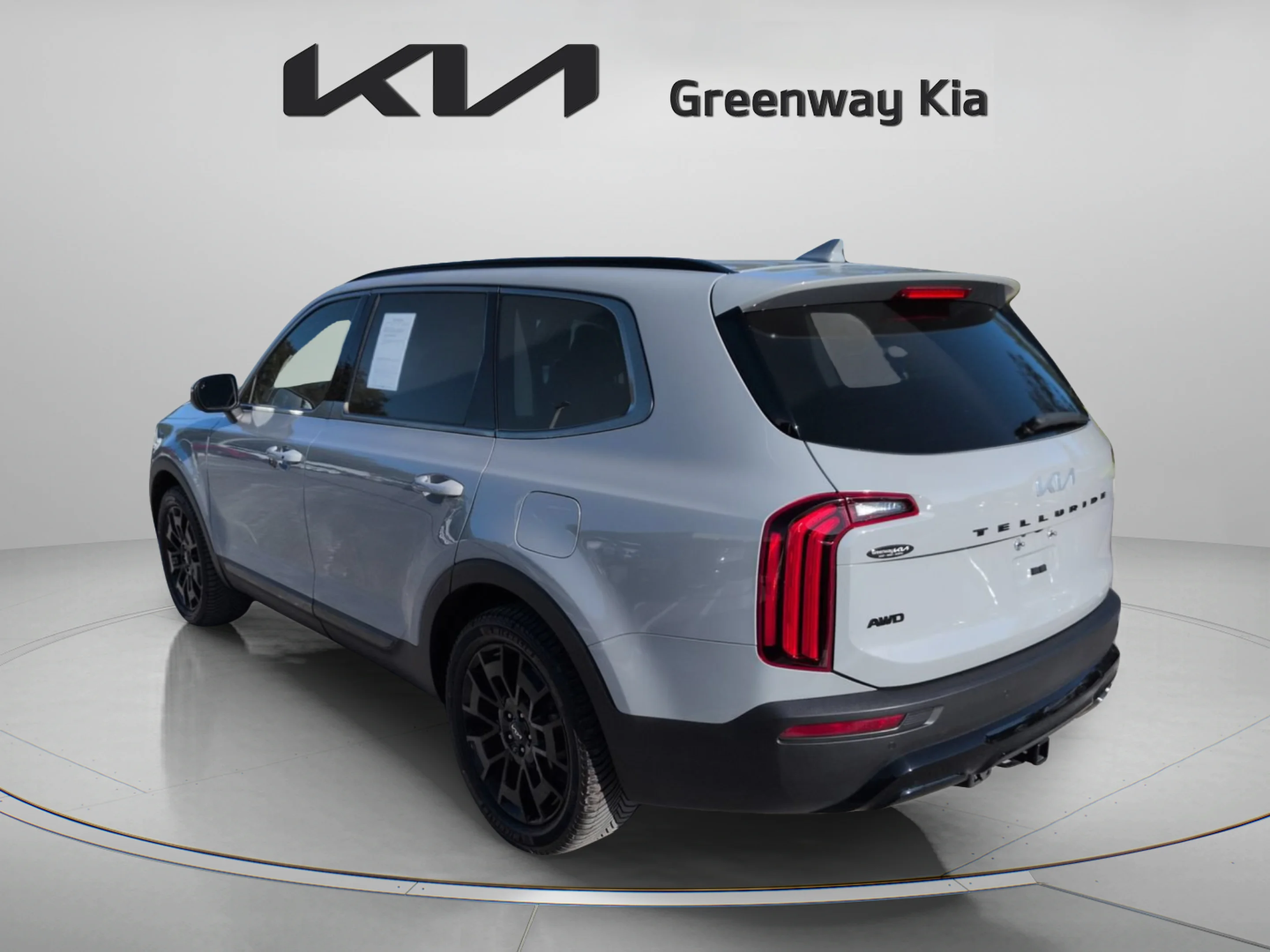Used 2022 Wolf Gray Kia EX image 3