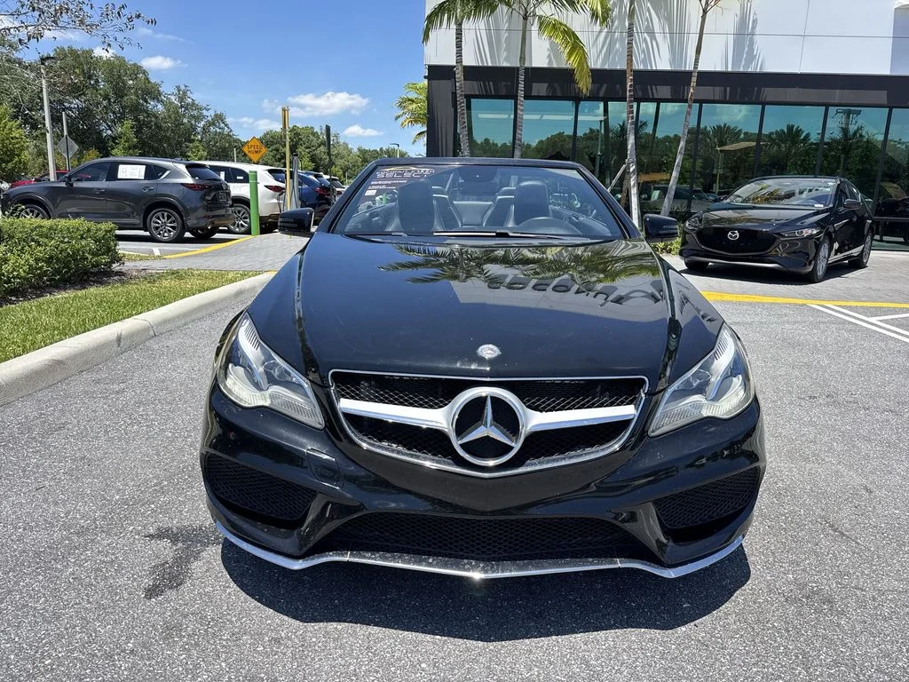 Used 2016 Obsidian Black Metallic Mercedes-Benz E 400 image 29