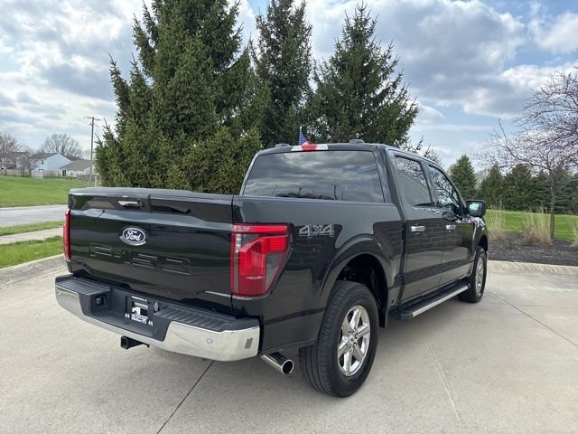 Used 2024 Black Ford XLT image 6
