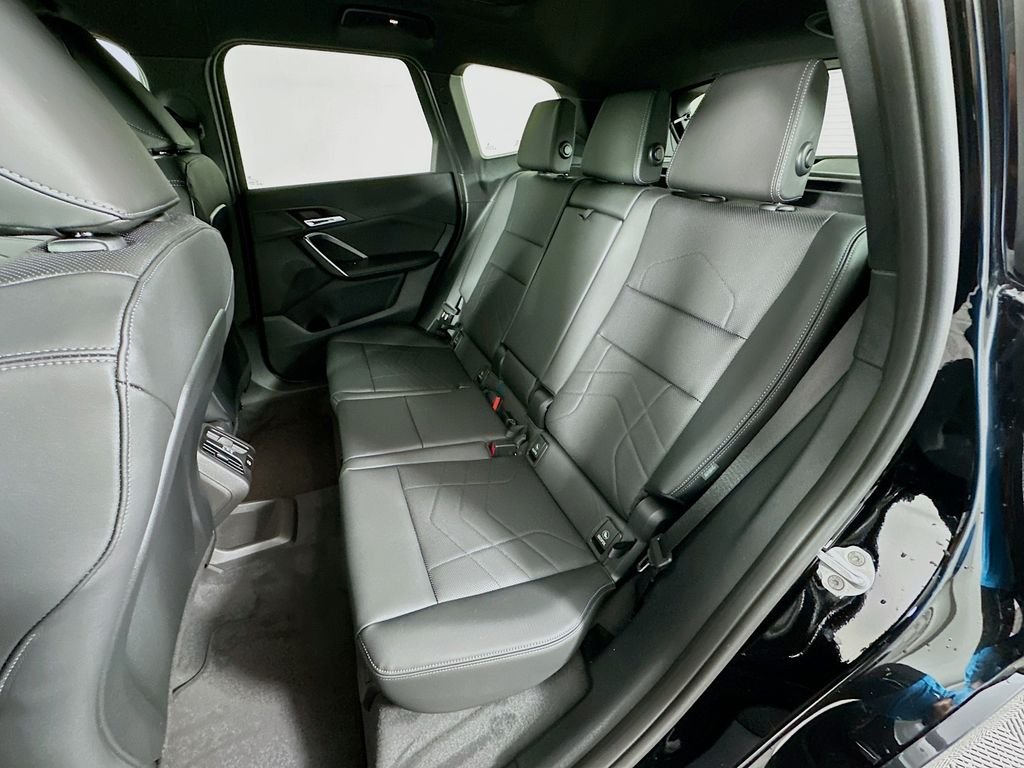 New 2026 Jet Black BMW xDrive28i image 17