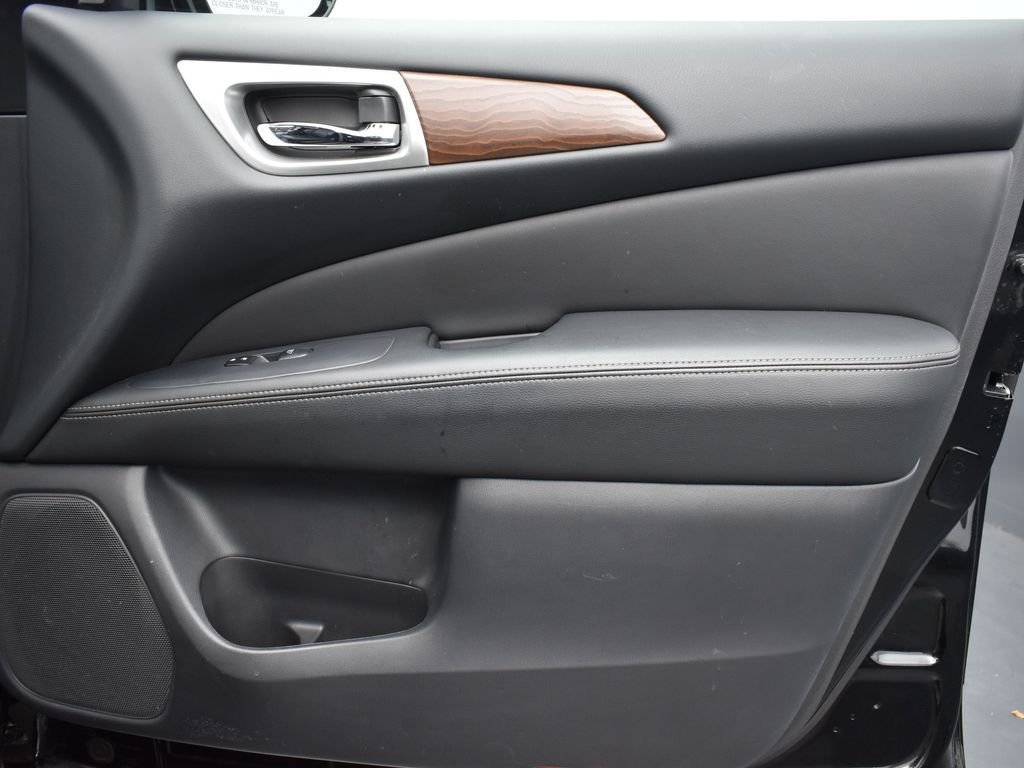 2017 NISSAN PATHFINDER - Image 29