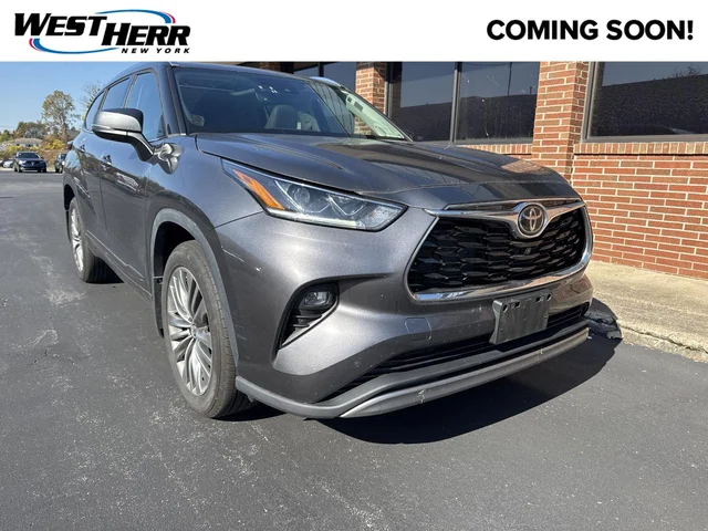 2022 Toyota Highlander Platinum