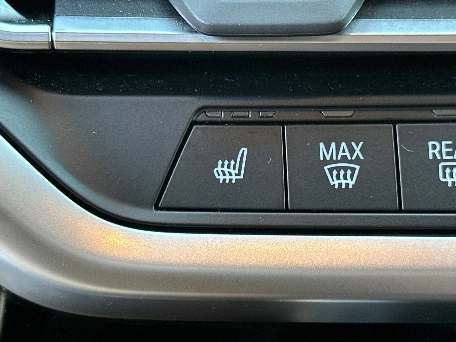 Used 2023 Black BMW xDrive30i image 32