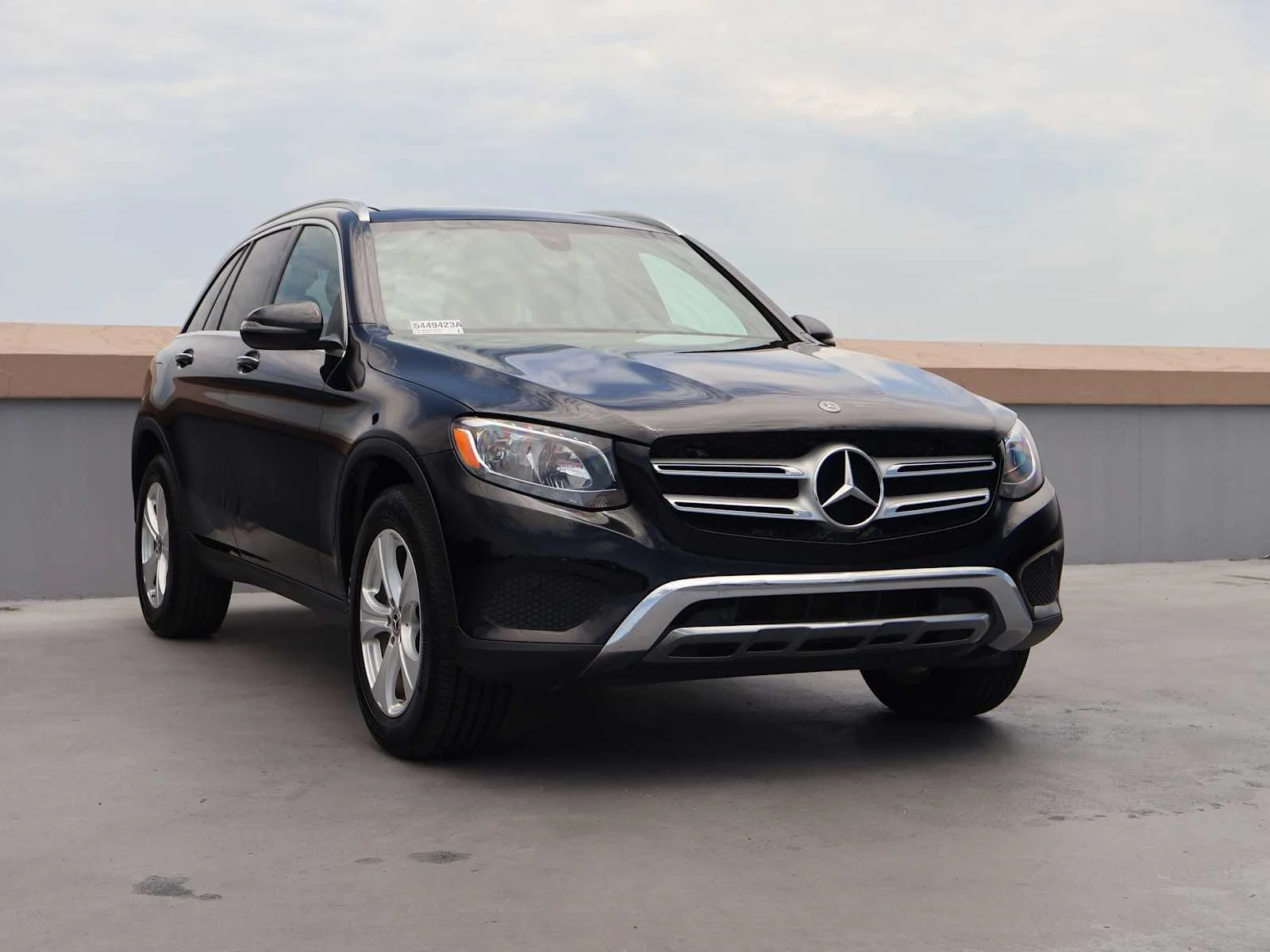 Used 2018 Black Mercedes-Benz GLC 300 image 4