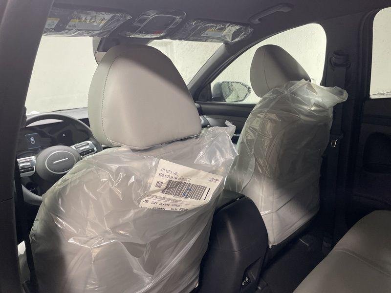 New 2026 Green Hyundai SEL AWD image 15