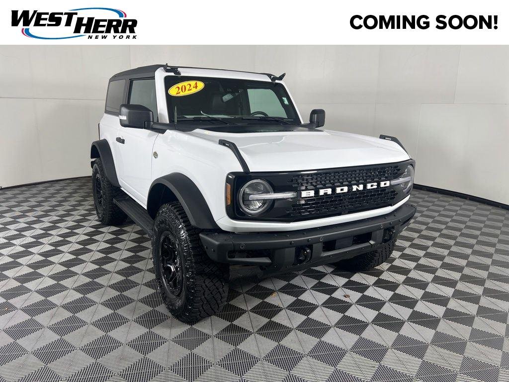 Used 2024 Oxford White Ford Wildtrak image 1