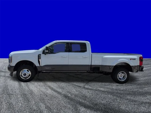 New 2026 Oxford White Ford F-350® King Ranch® image 7