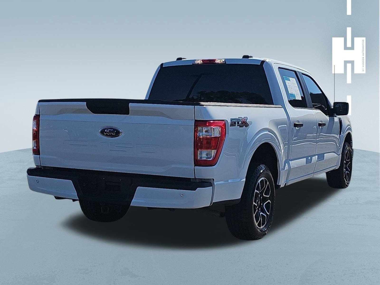 Used 2022 Oxford White Ford XL image 3