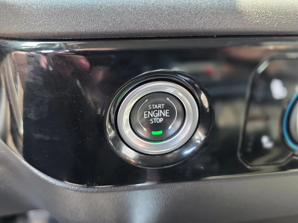 Used 2022 Blue Chevrolet LT Trail Boss image 33