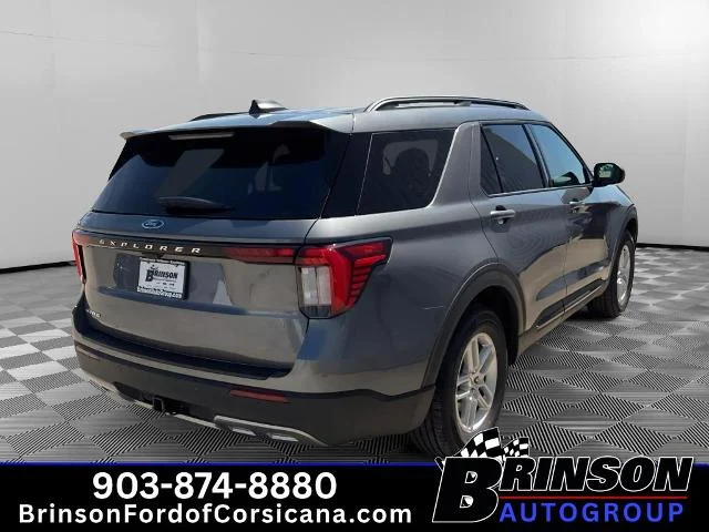 New 2026 Carbonized Gray Metallic Ford Active image 25