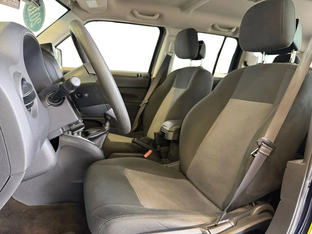 Used 2016 Blue Jeep Sport image 22
