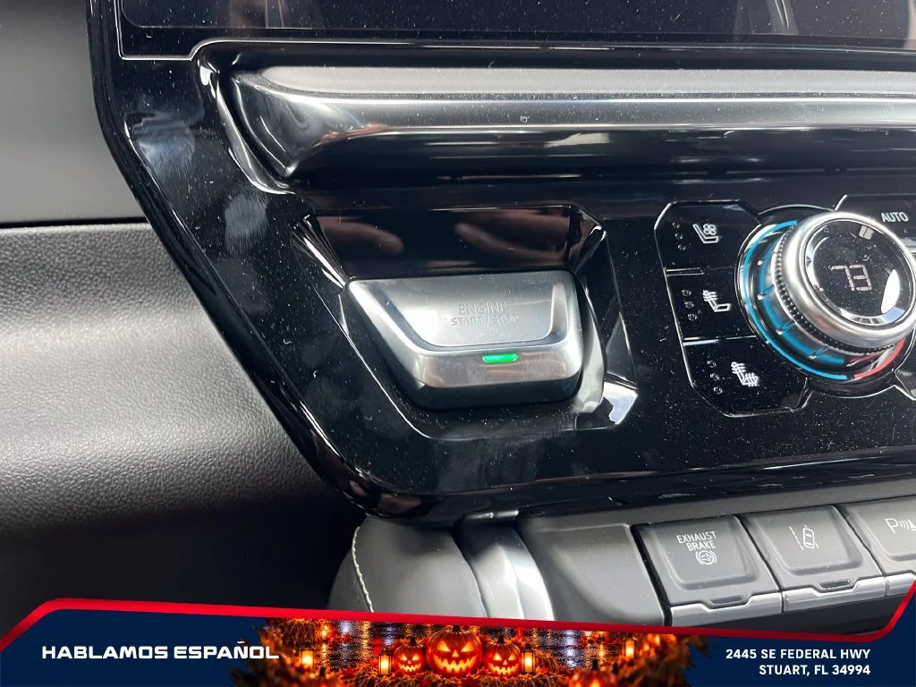 New 2026 Glacier White Tricoat GMC Denali Ultimate image 28